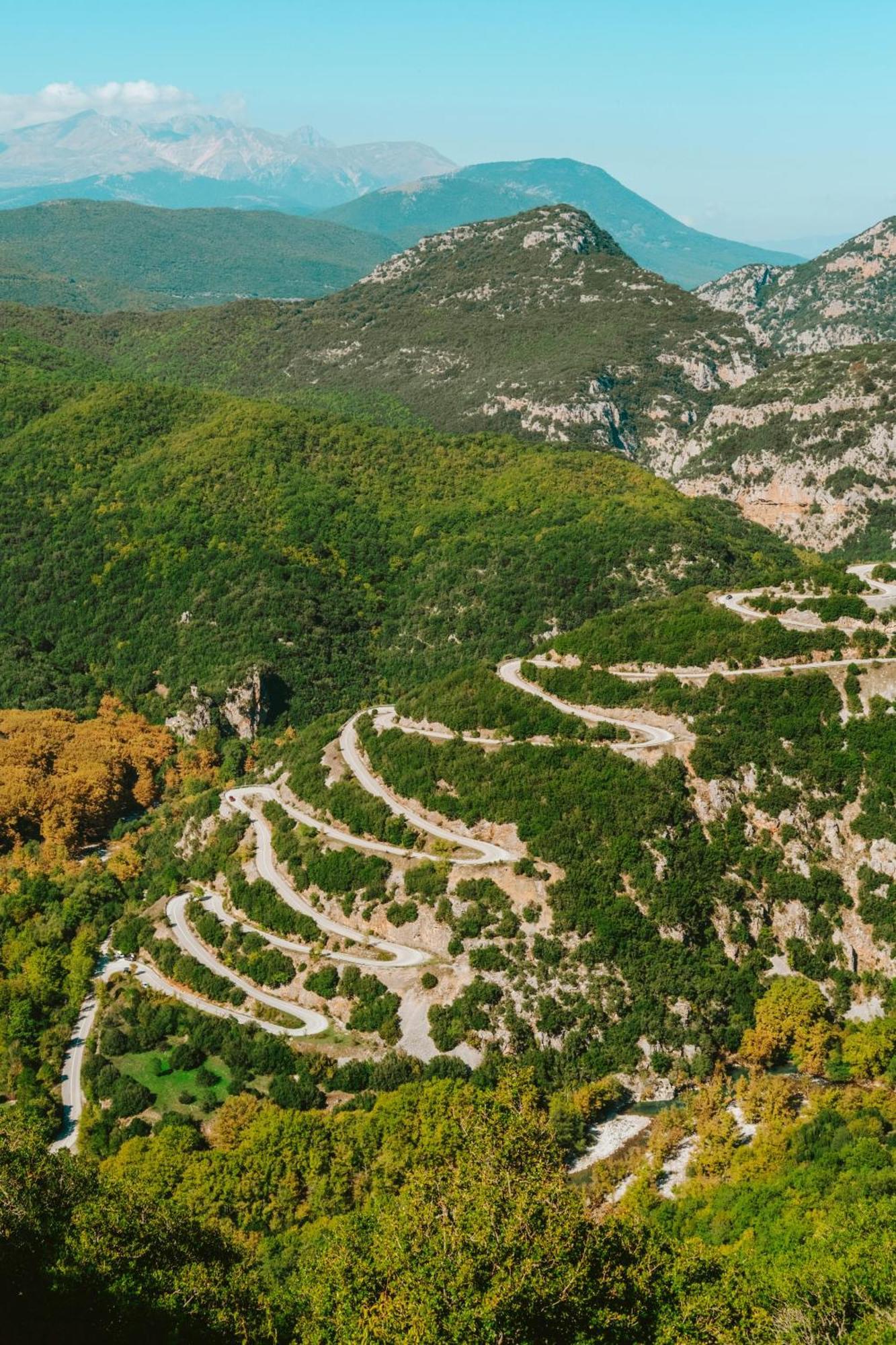 "Apeiros Chora" Hotel, Zagori Kato Pedina Bagian luar foto